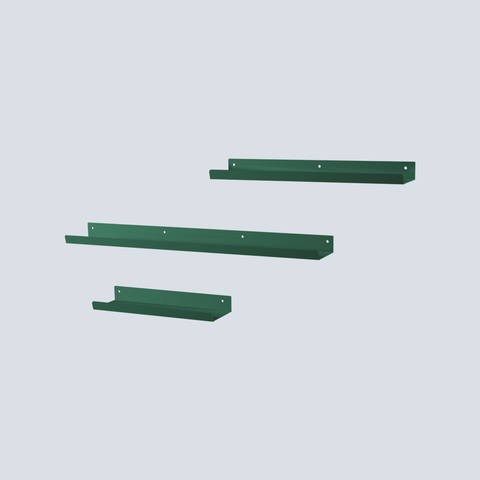 Set of three modern metal shelves for décor books and essentials طقم من ثلاثة رفوف معدنية حديثة للديكور والكتب والأغراض