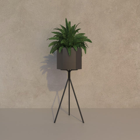 Contemporary hexagonal planter pot with stylish tripod base for indoor or outdoor plants وعاء زرع سداسي عصري بقاعدة ثلاثية أنيقة