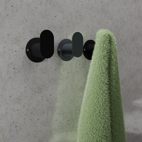 Industrial style wall mounted hook rack for towels and clothes علاقة تعليق مناشف وملابس بتصميم صناعي مثبت على الحائط