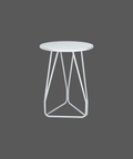 Stratto Sculptural Metal Side Table — white finish | ترابيزة جانبية ستراتو المعدنية بتصميم نحتي — بتشطيب أبيض