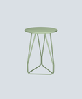 Stratto Sculptural Metal Side Table — green finish | ترابيزة جانبية ستراتو المعدنية بتصميم نحتي — بتشطيب أخضر
