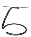 Minimalist modern side table with lightweight durable build for living spaces طاولة جانبية عصرية بتصميم بسيط وخفيفة الوزن للمساحات المختلفة